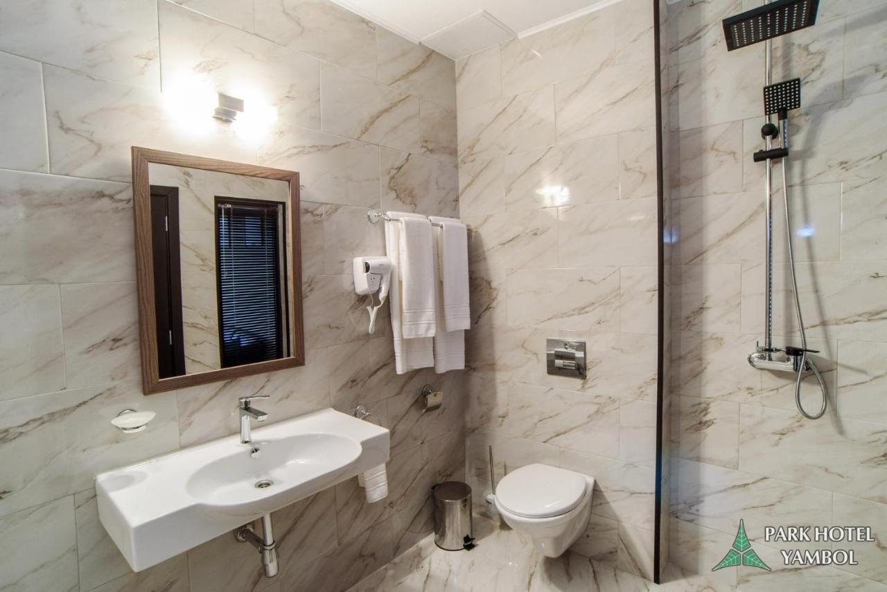 Park-Hotel Jambol Kültér fotó