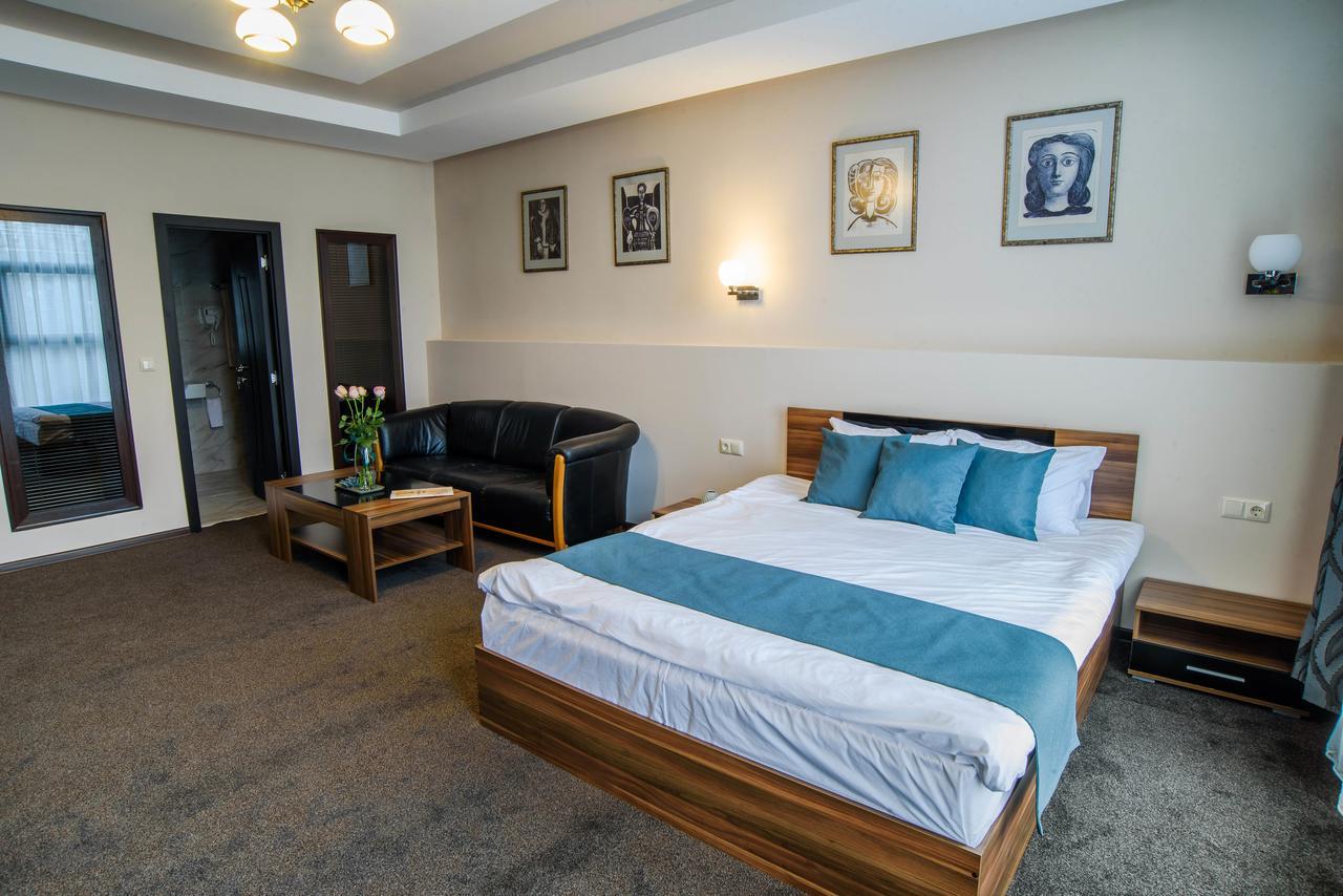 Park-Hotel Jambol Kültér fotó