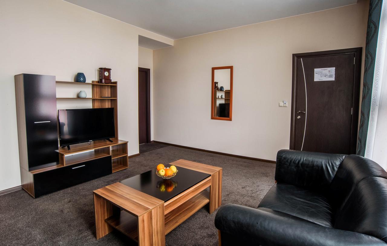 Park-Hotel Jambol Kültér fotó
